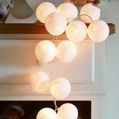 1 Set Of 20 LED White 5cm Cotton Ball Battery Powered String Lights Christmas Gift Home Wedding Party Bedroom Decoration Outdoor Indoor Table Centrepiece -Dolce & Gabbana Sales Shop v382 whballbatt20 68332 02